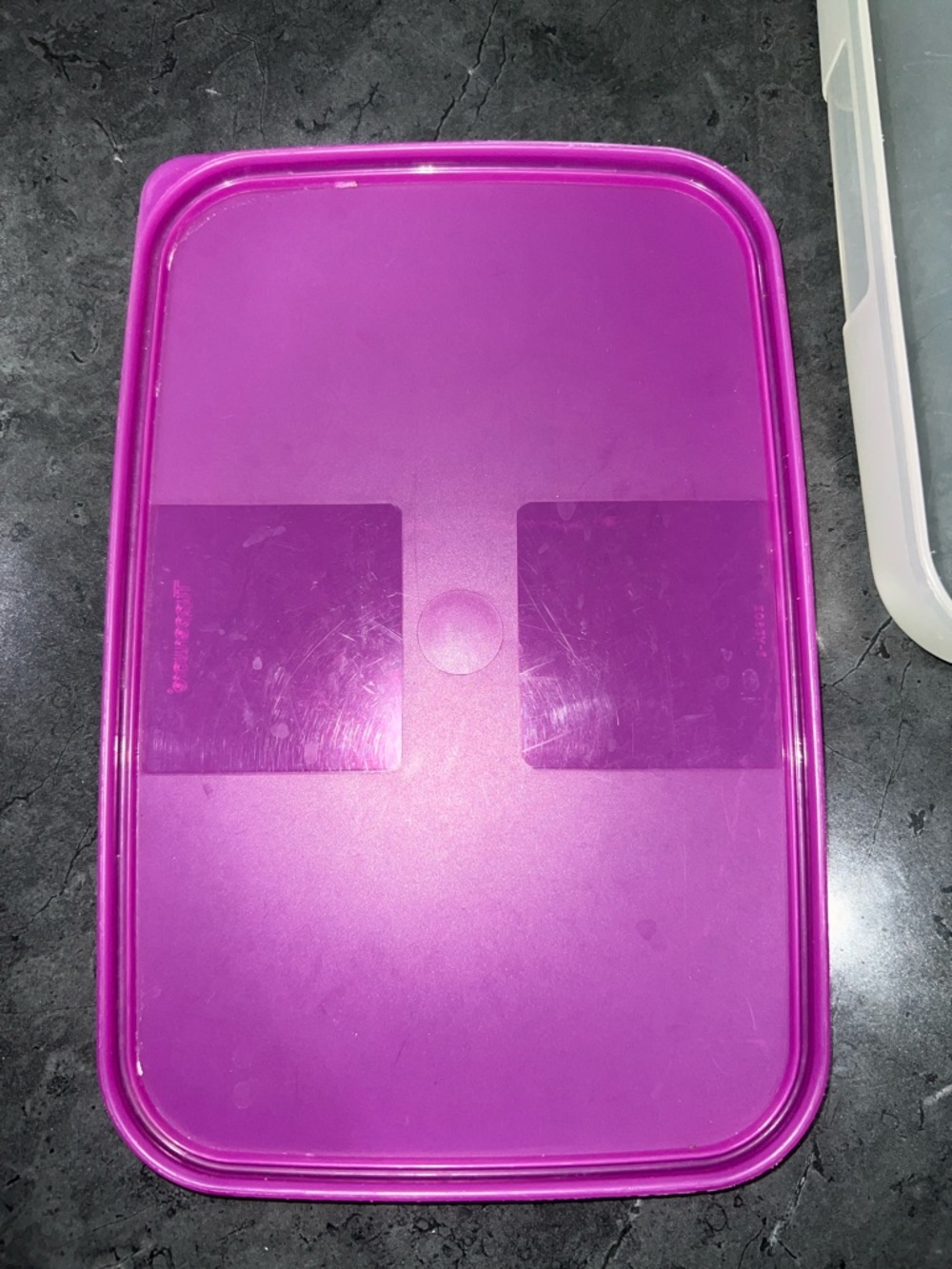 Tupperware Fridgemate Container - Picture 5 of 6